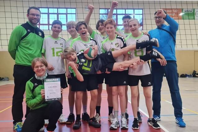 Gruppenbild u 16 m&auml;nnlich